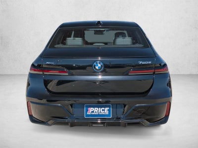 2025 BMW 750e xDrive Plug-In Hybrid