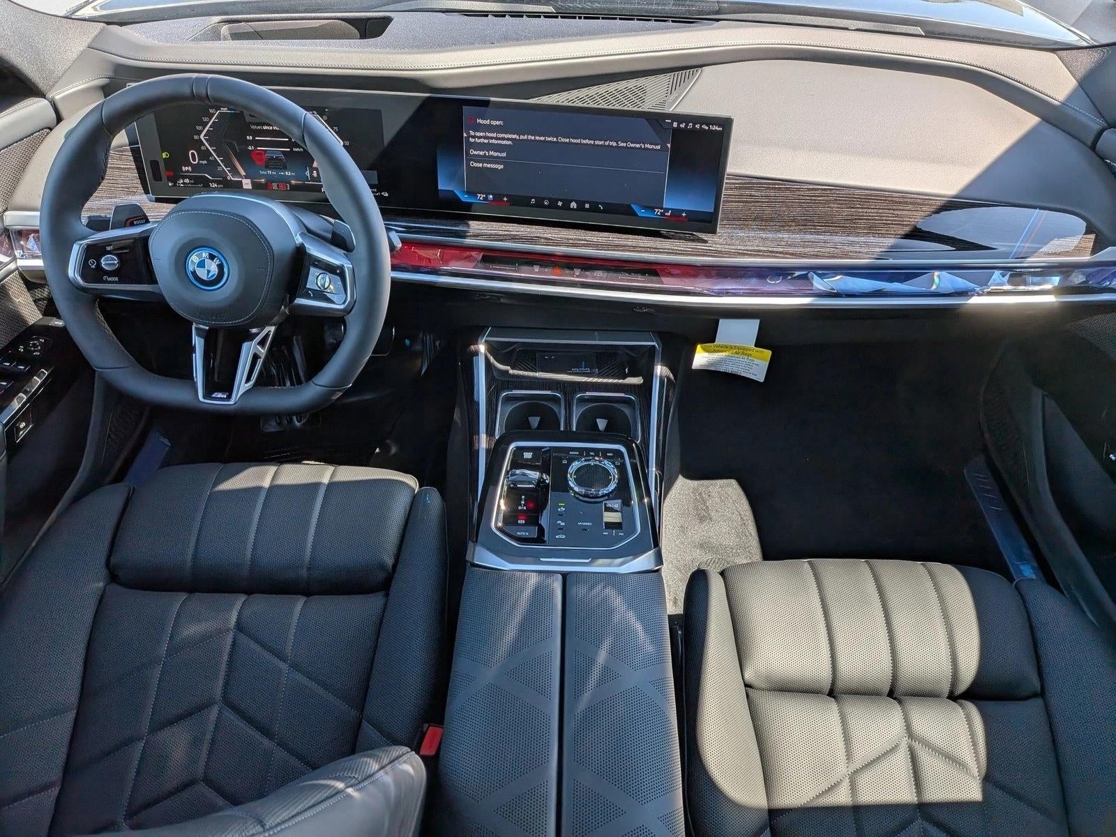 2026 BMW 750e xDrive Plug-In Hybrid