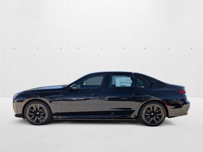 2026 BMW 750e xDrive Plug-In Hybrid