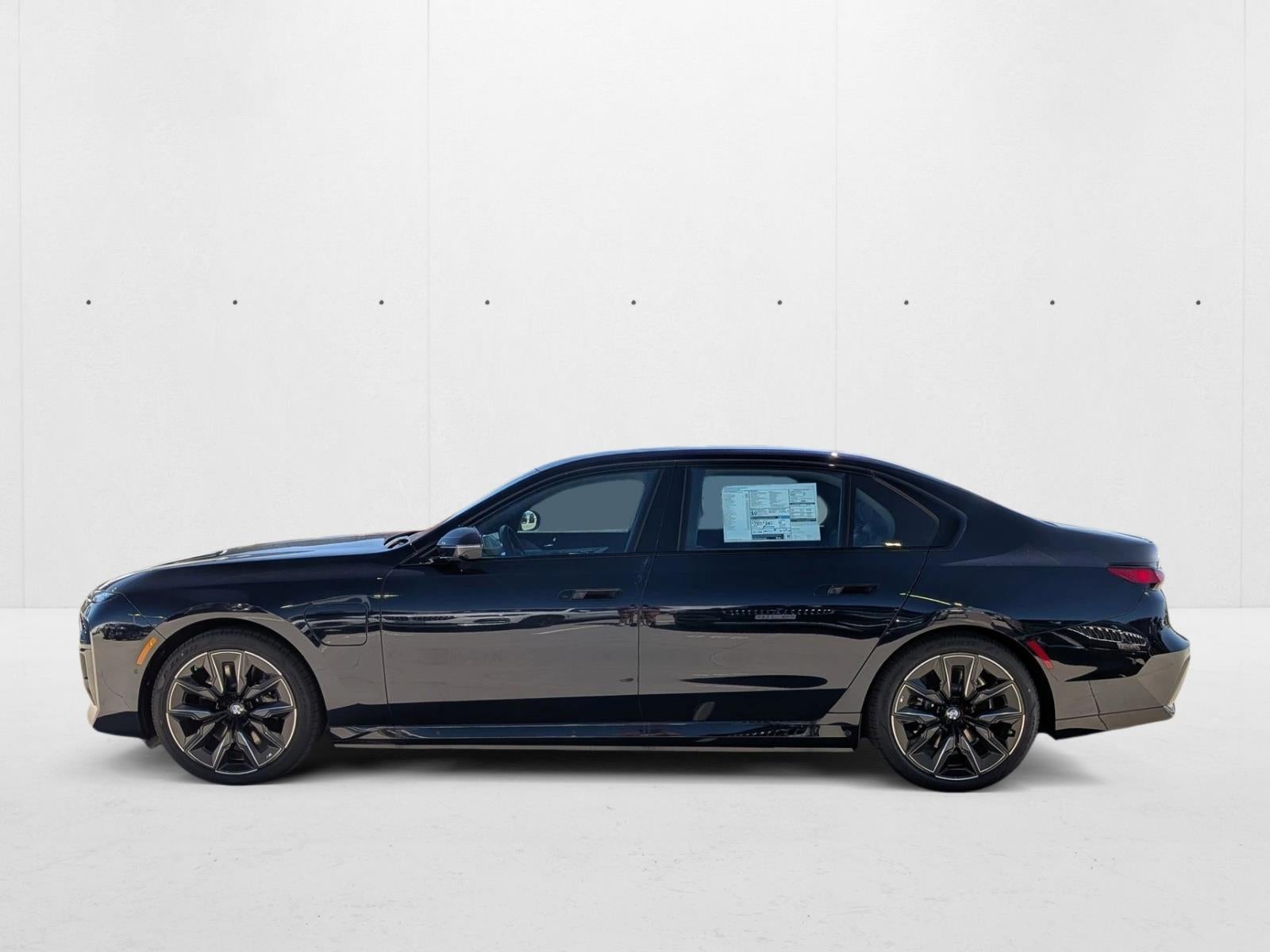 2026 BMW 750e xDrive Plug-In Hybrid