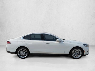 2024 BMW 530i xDrive Sedan