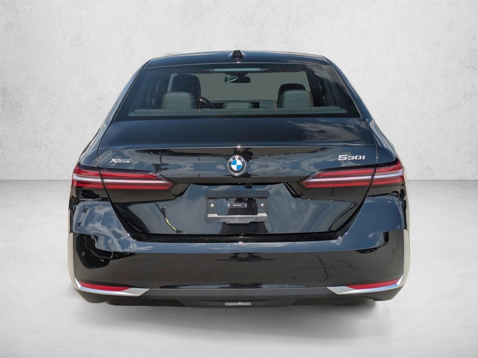 2027 BMW 530i xDrive Sedan