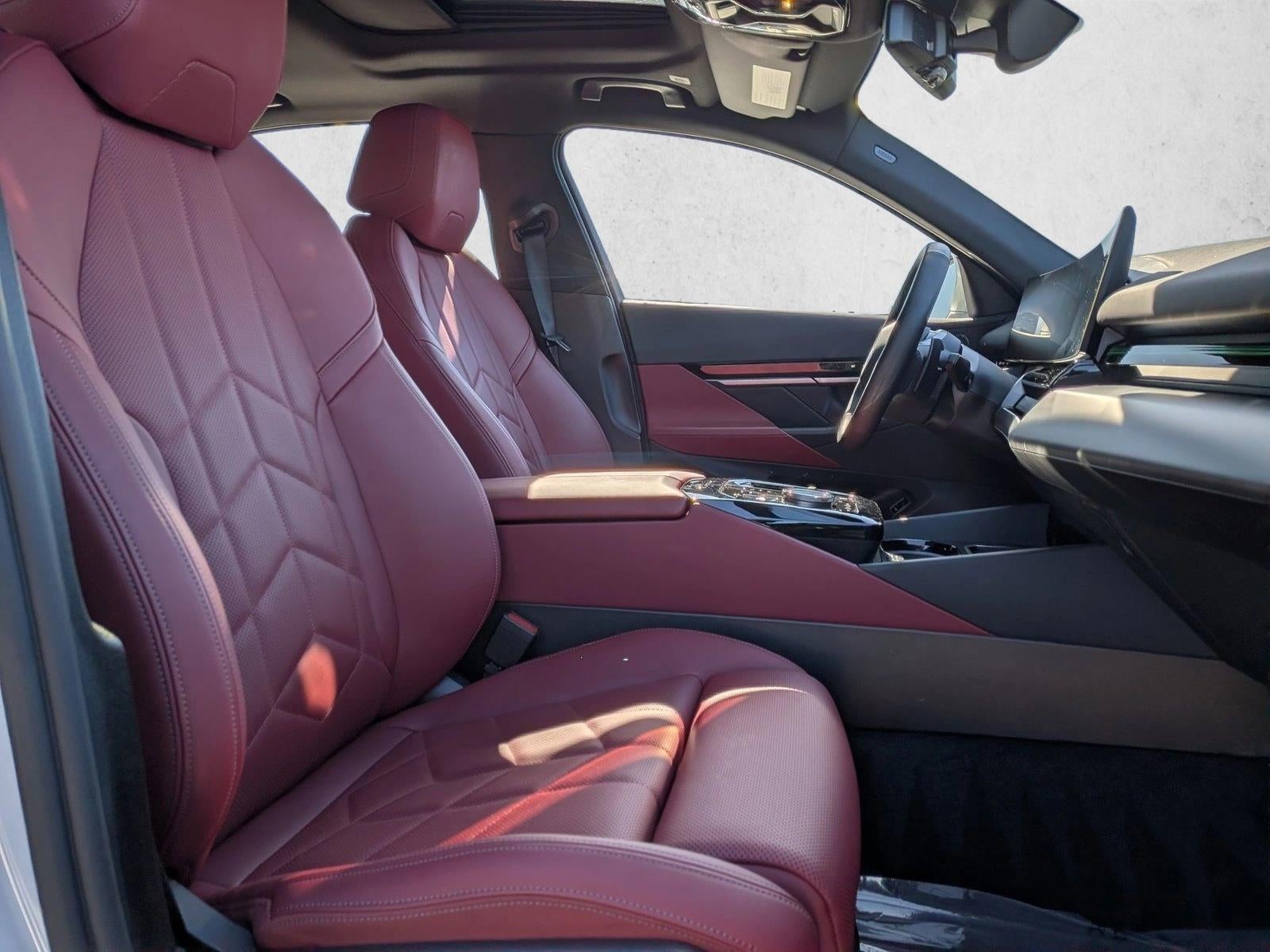 2025 BMW 530i xDrive Sedan