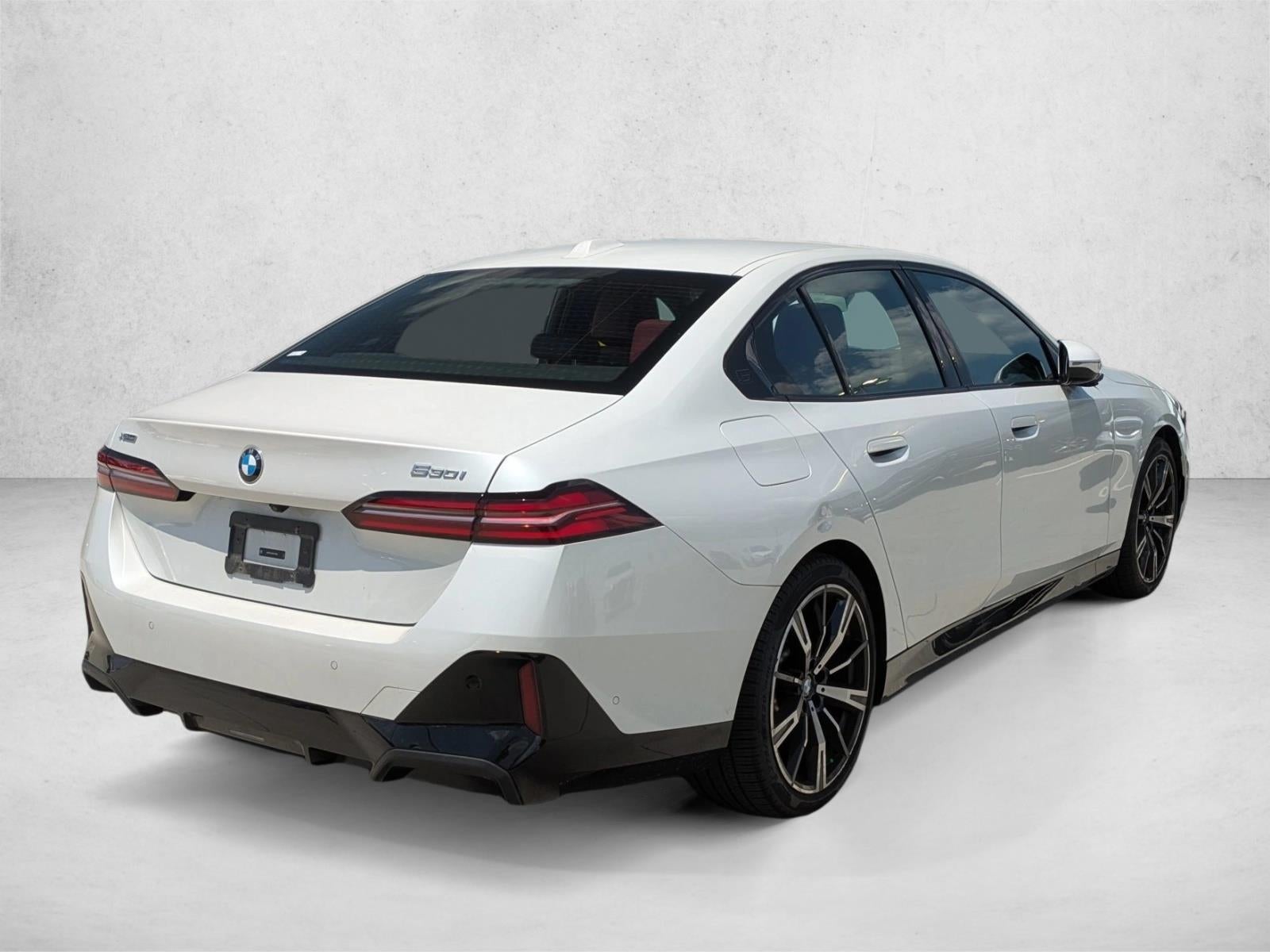 2025 BMW 530i xDrive Sedan