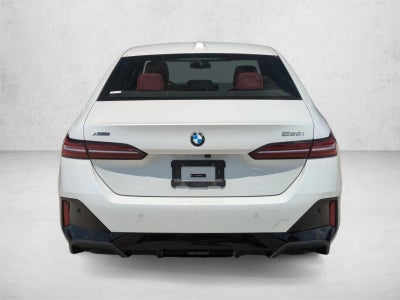 2025 BMW 530i xDrive Sedan