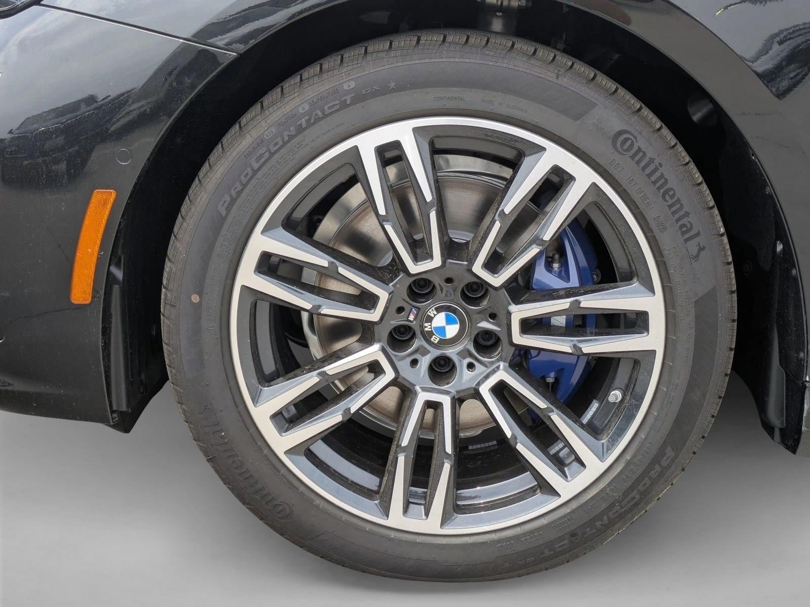 2027 BMW 530i xDrive Sedan