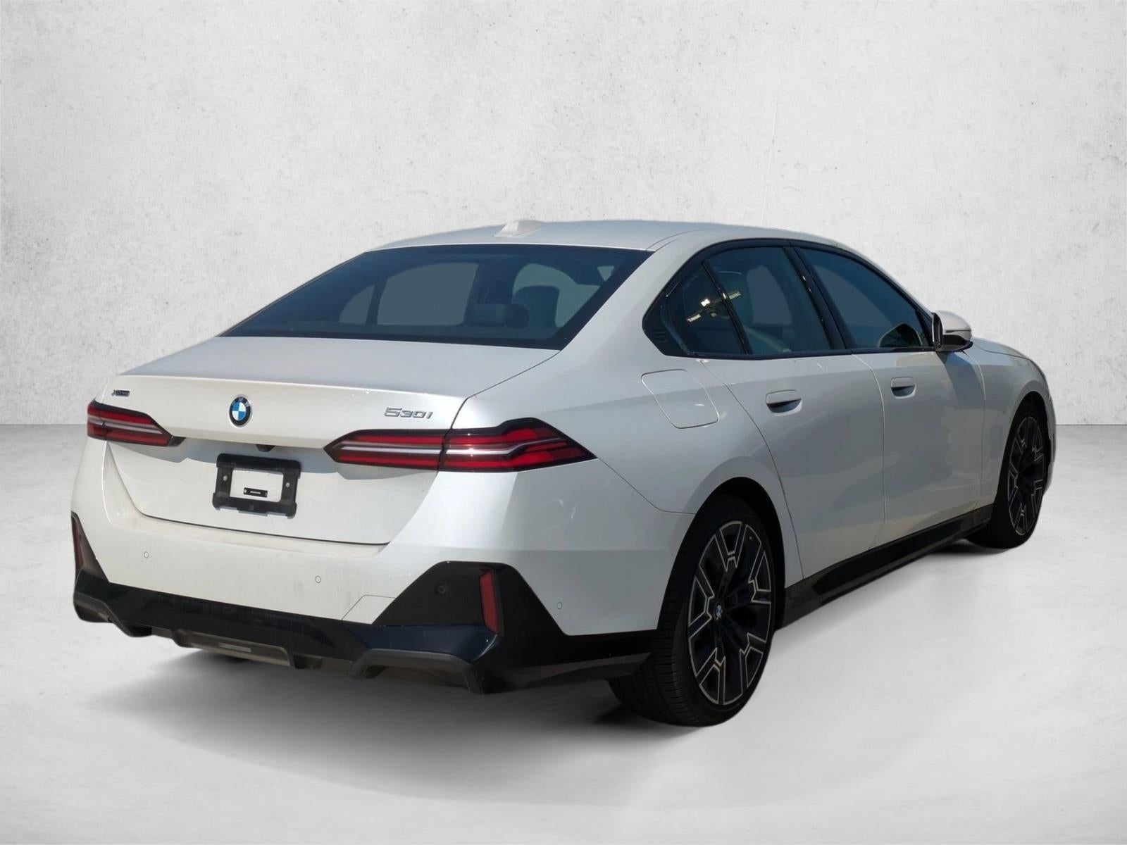 2025 BMW 530i xDrive Sedan