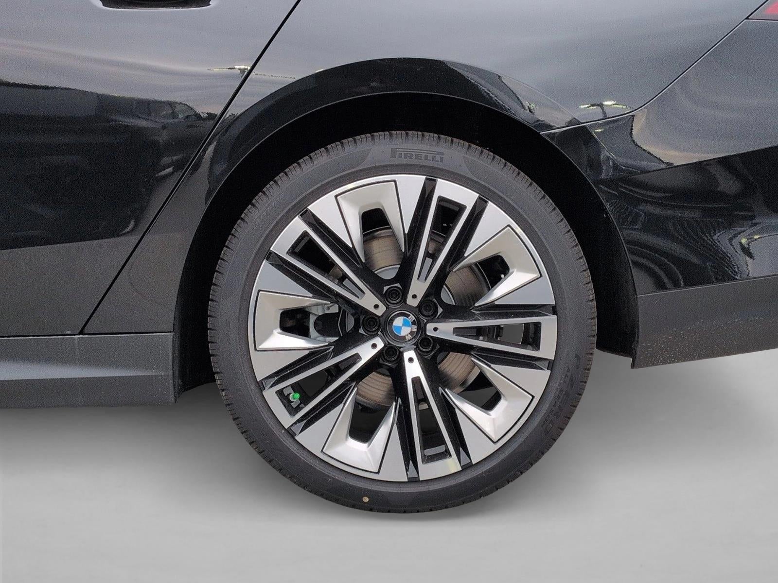 2026 BMW 530i xDrive Sedan