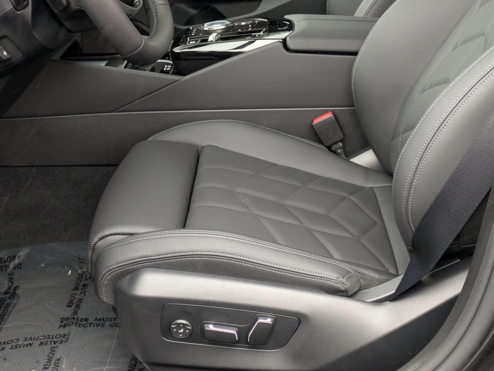 2025 BMW 530i xDrive Sedan