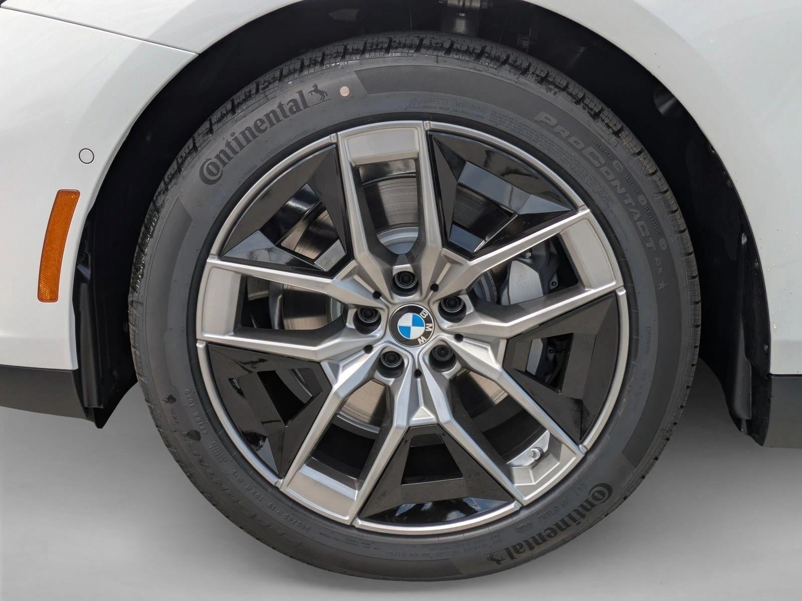 2027 BMW 530i xDrive Sedan