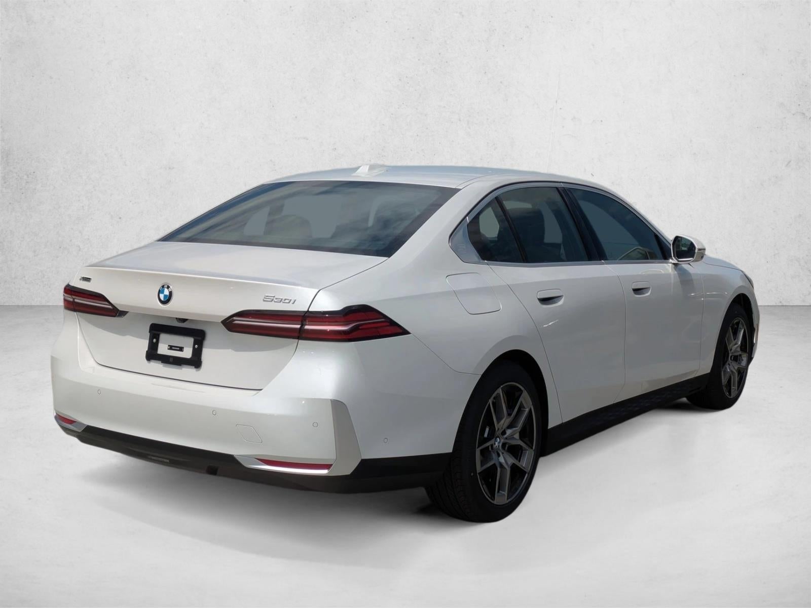 2027 BMW 530i xDrive Sedan