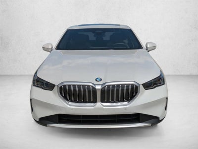 2027 BMW 530i xDrive Sedan