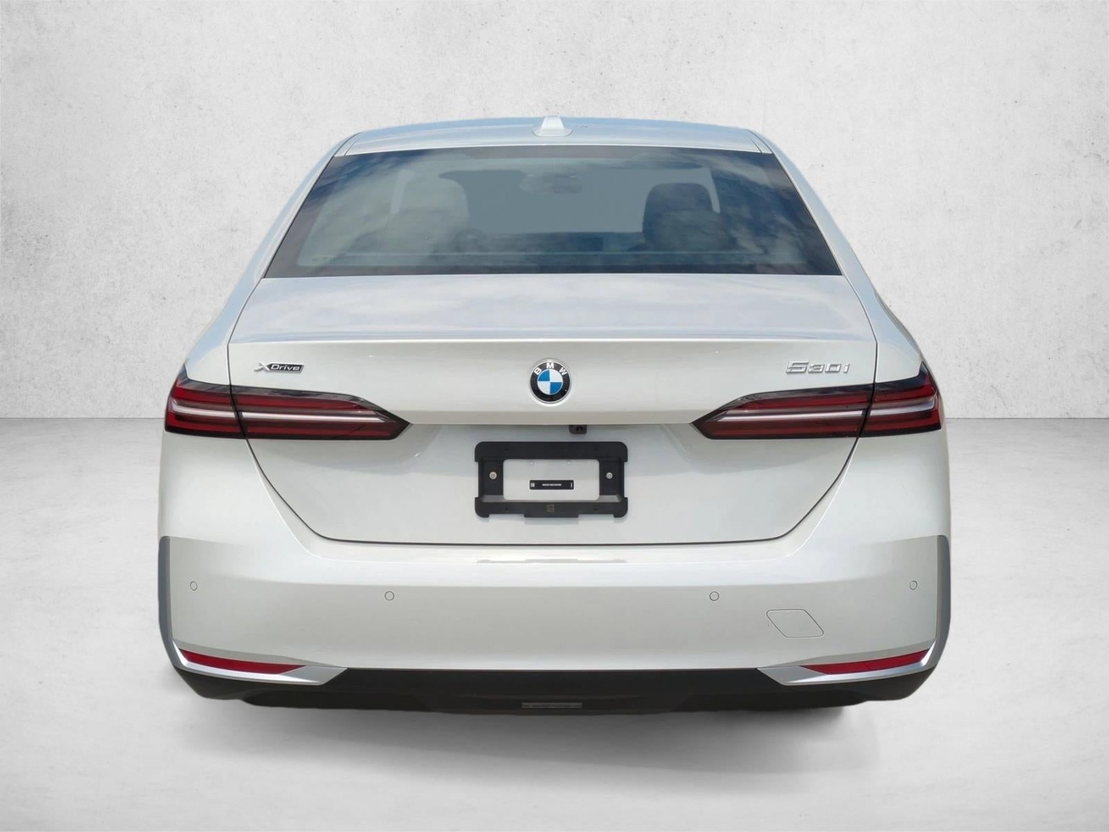 2027 BMW 530i xDrive Sedan