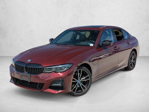 2022 BMW 330e xDrive Plug-In Hybrid