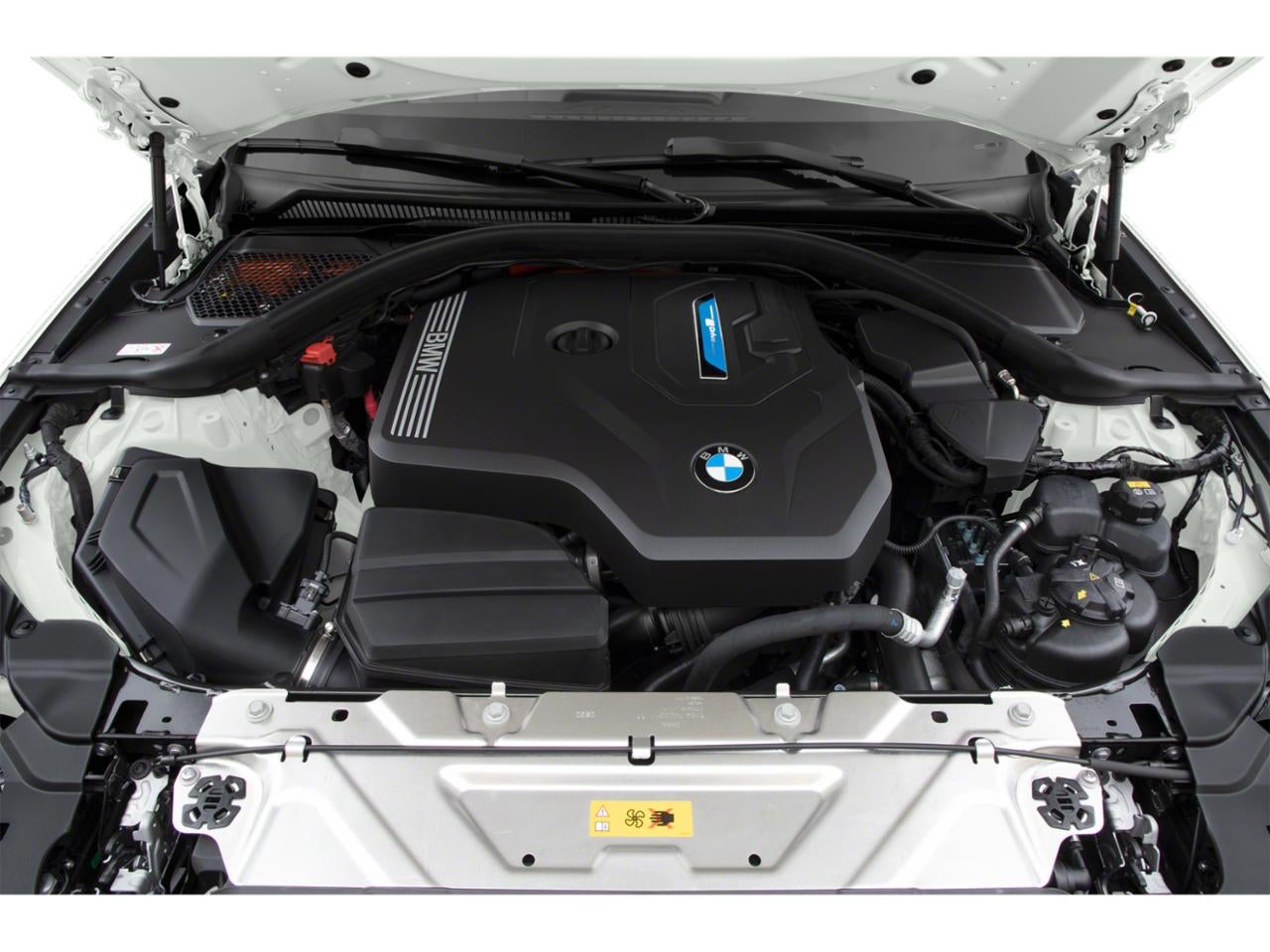 2022 BMW 330e xDrive Plug-In Hybrid