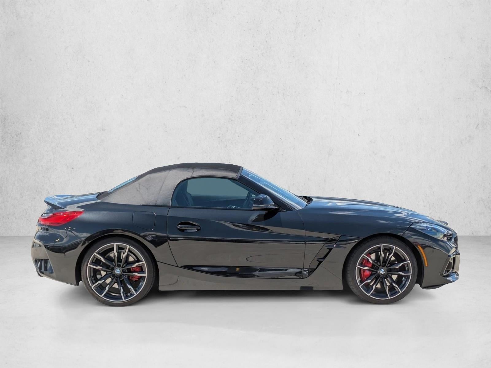 2025 BMW Z4 M40i Roadster
