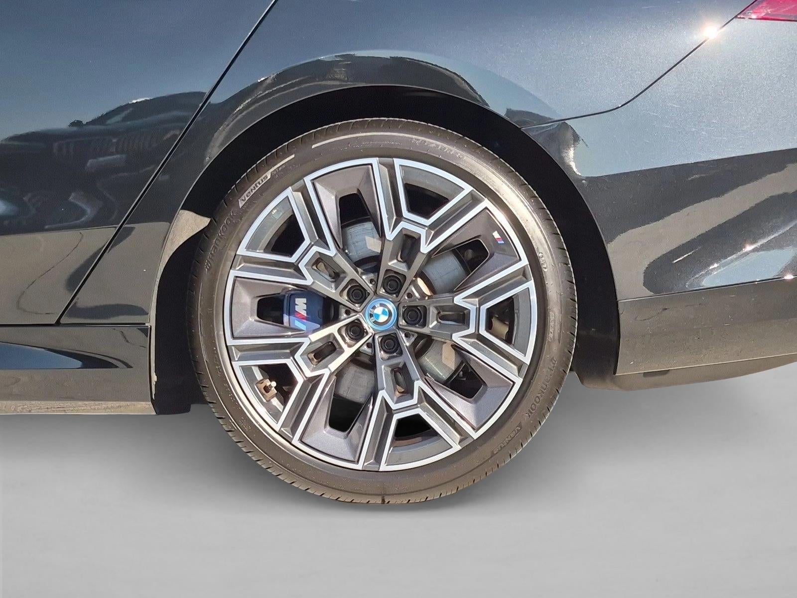 2025 BMW i5 xDrive40 Sedan