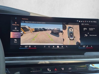 2025 BMW i7 Sedan