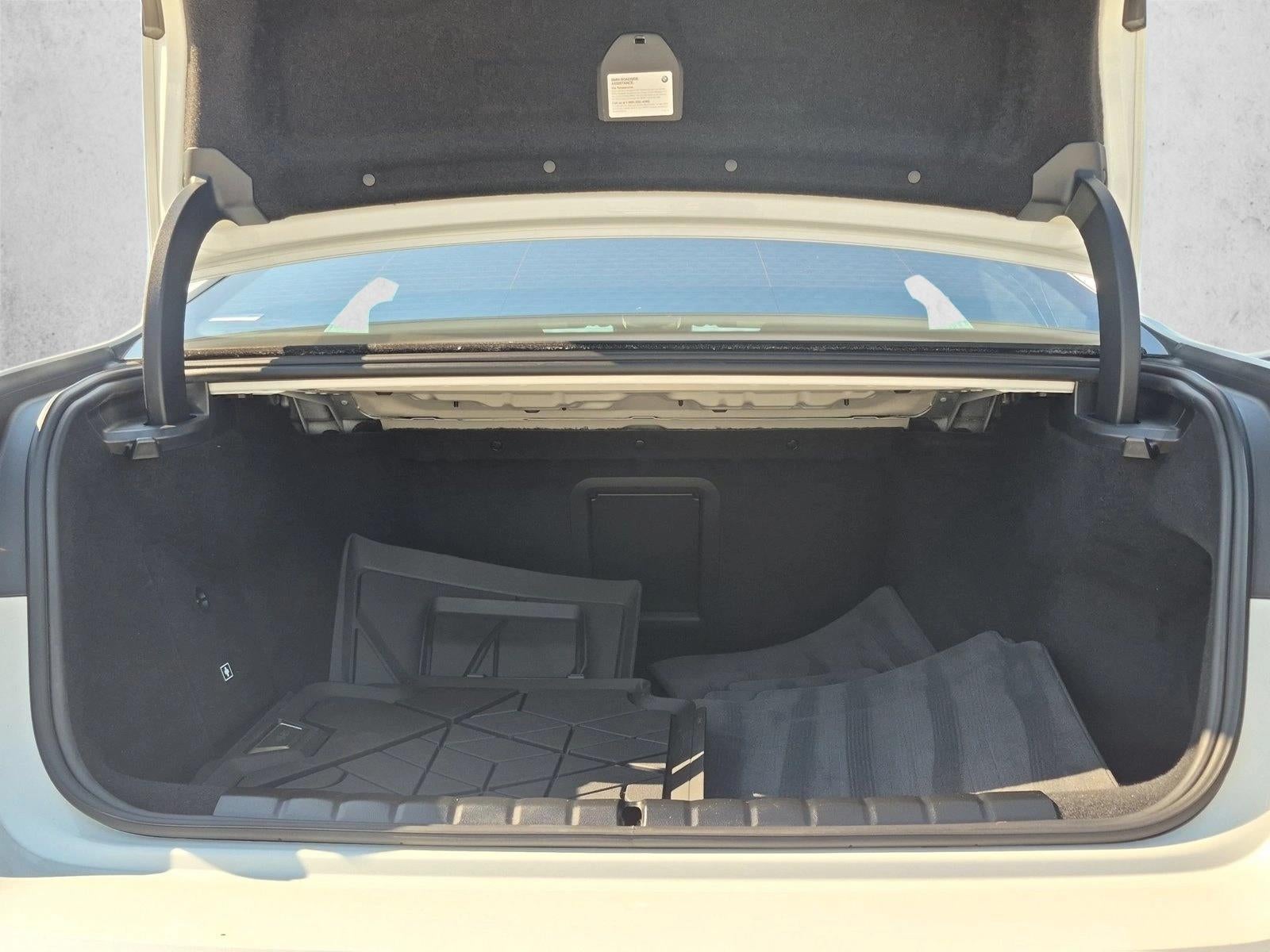 2025 BMW i7 Sedan