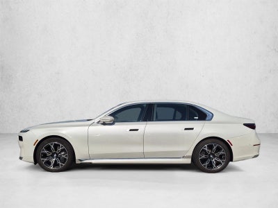 2025 BMW i7 Sedan