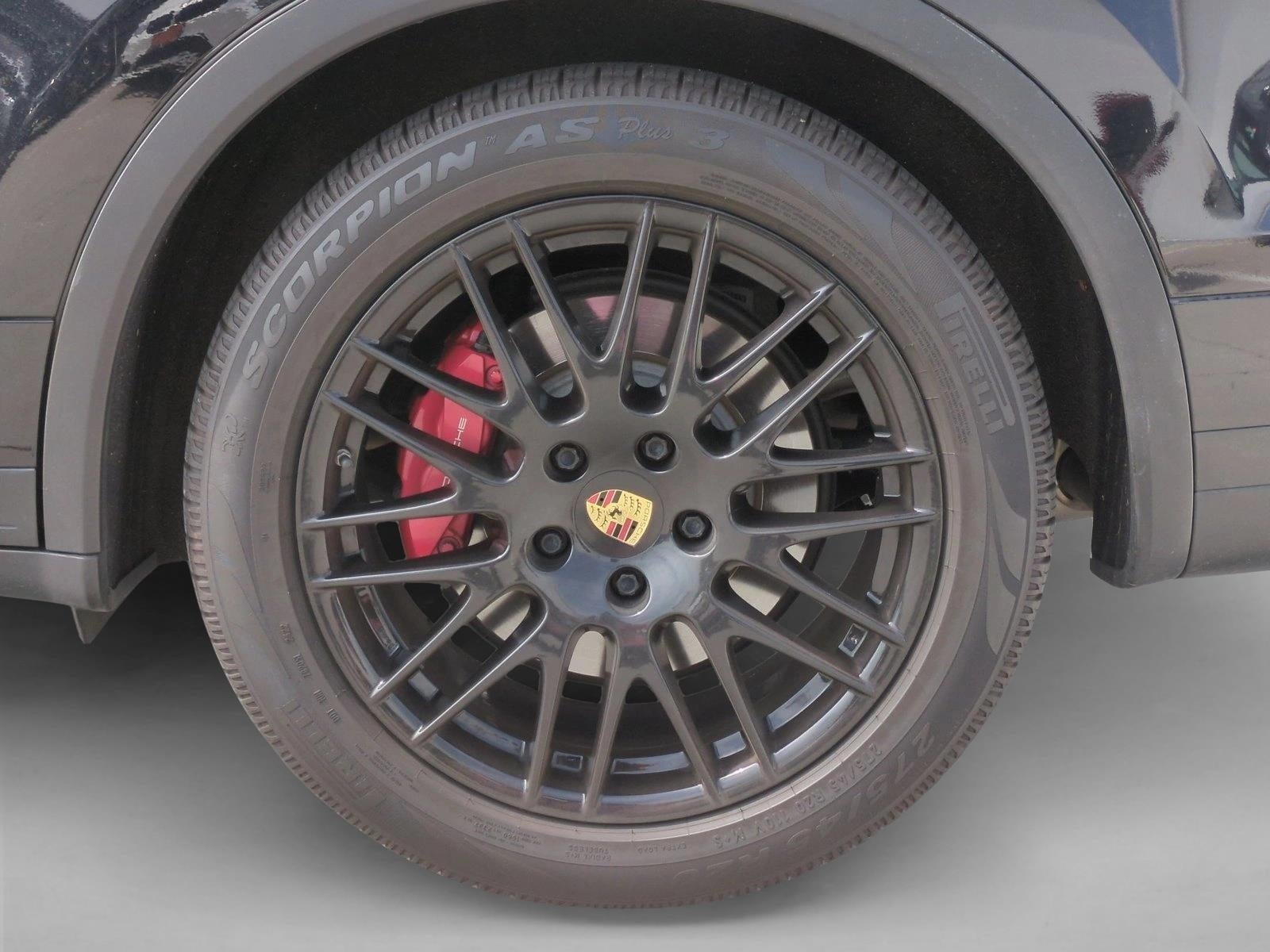 2015 Porsche Cayenne AWD 4dr Turbo