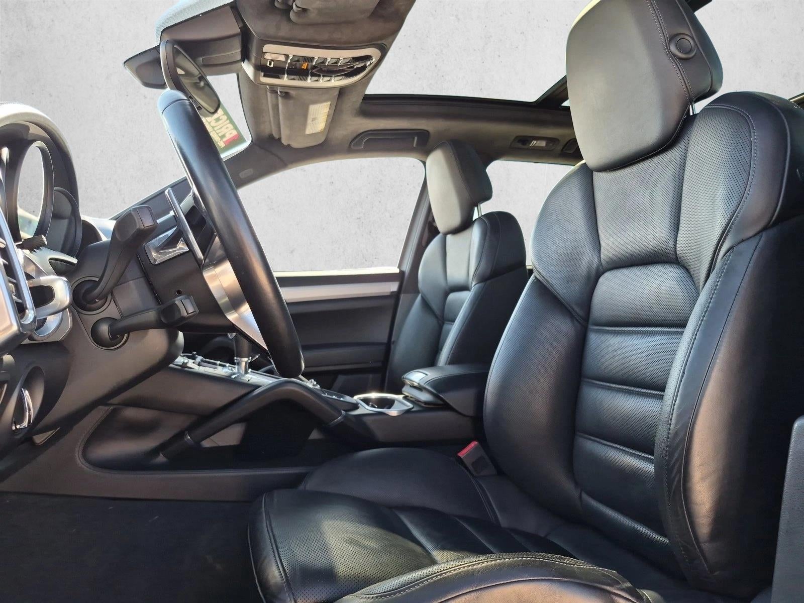 2015 Porsche Cayenne AWD 4dr Turbo