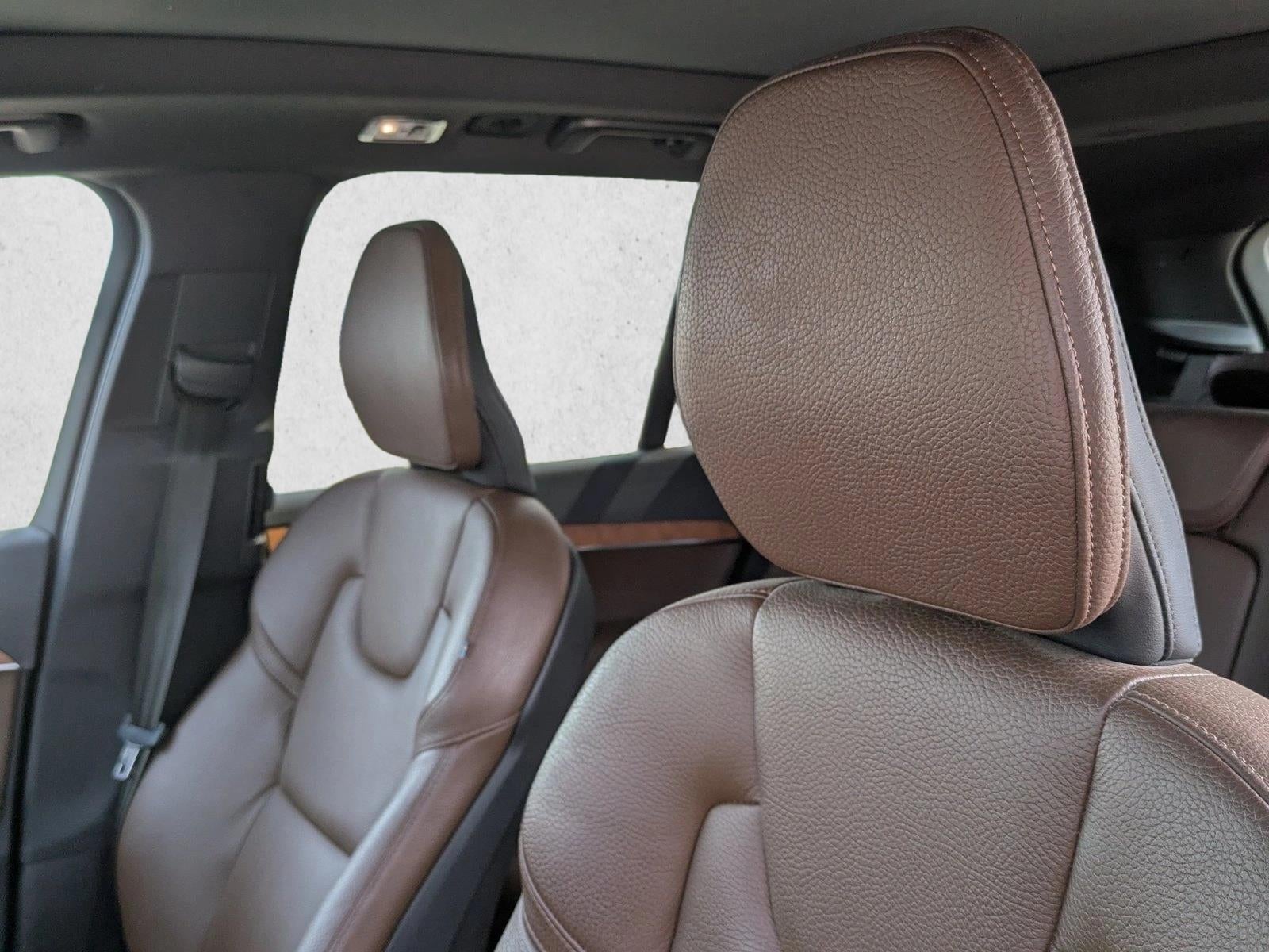 2022 Volvo XC90 Recharge Plug-In Hybrid T8 eAWD PHEV Inscription Expression 7P Ext Range