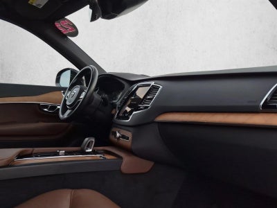 2022 Volvo XC90 Recharge Plug-In Hybrid T8 eAWD PHEV Inscription Expression 7P Ext Range