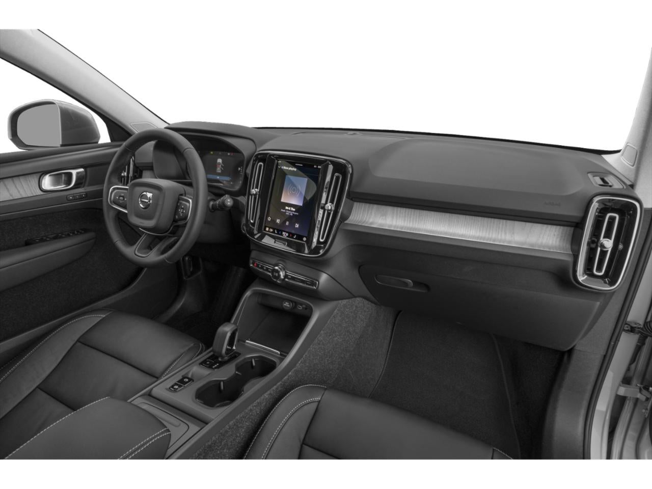 2023 Volvo XC40 B4 FWD Plus Bright Theme