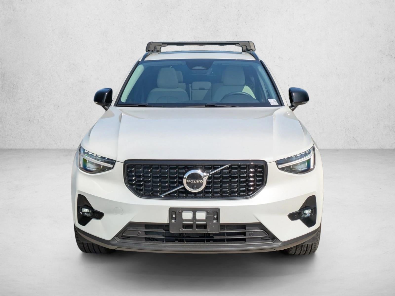 2026 Volvo XC40 B5 AWD Ultra