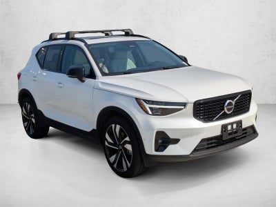2026 Volvo XC40 B5 AWD Ultra