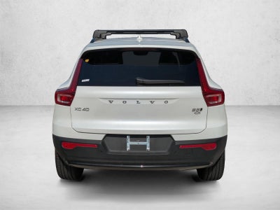 2026 Volvo XC40 B5 AWD Ultra