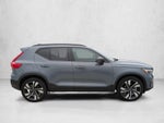 2023 Volvo XC40 B5 AWD Plus Dark Theme