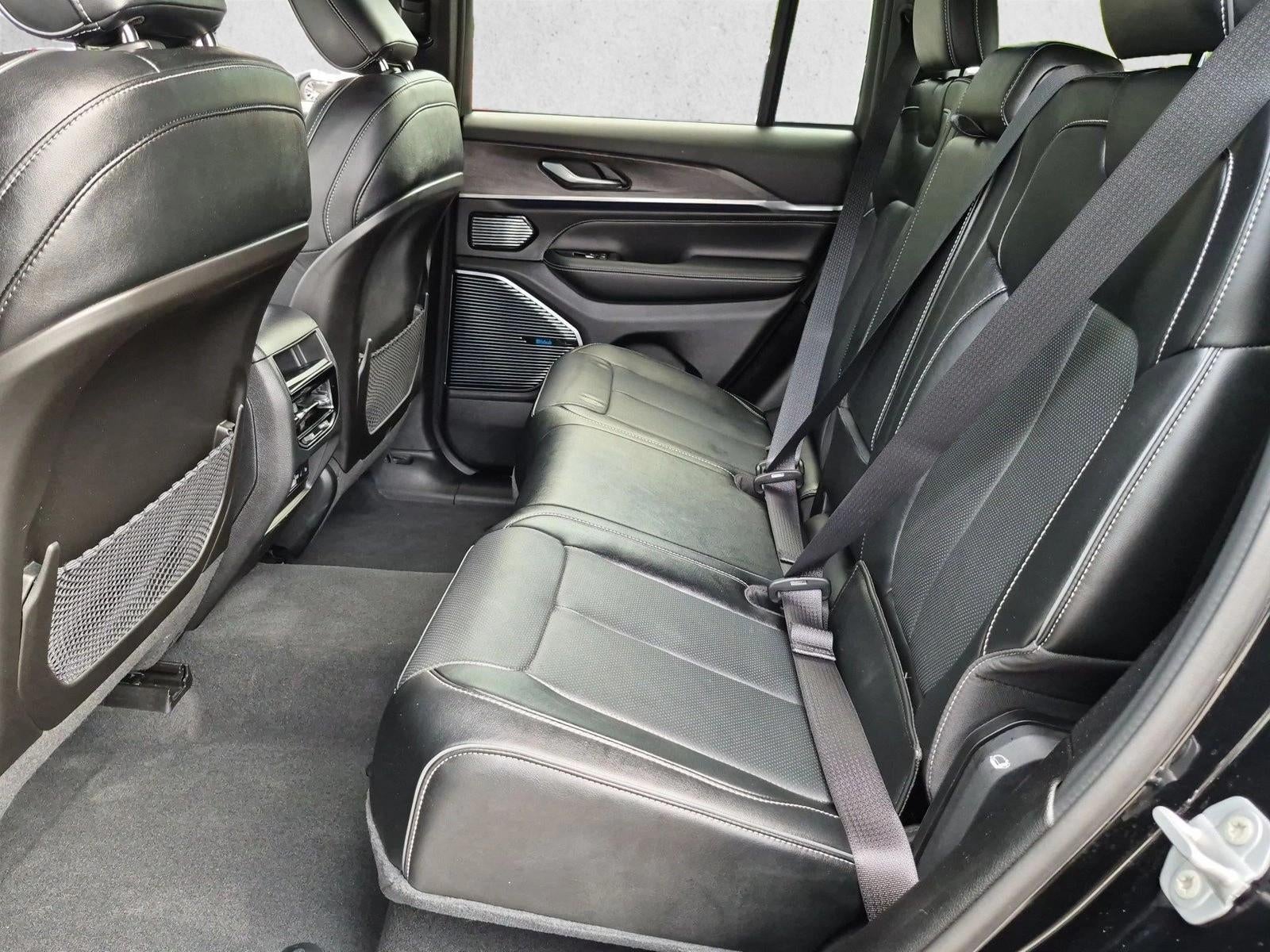 2023 Jeep Grand Cherokee 4xe Overland 4x4