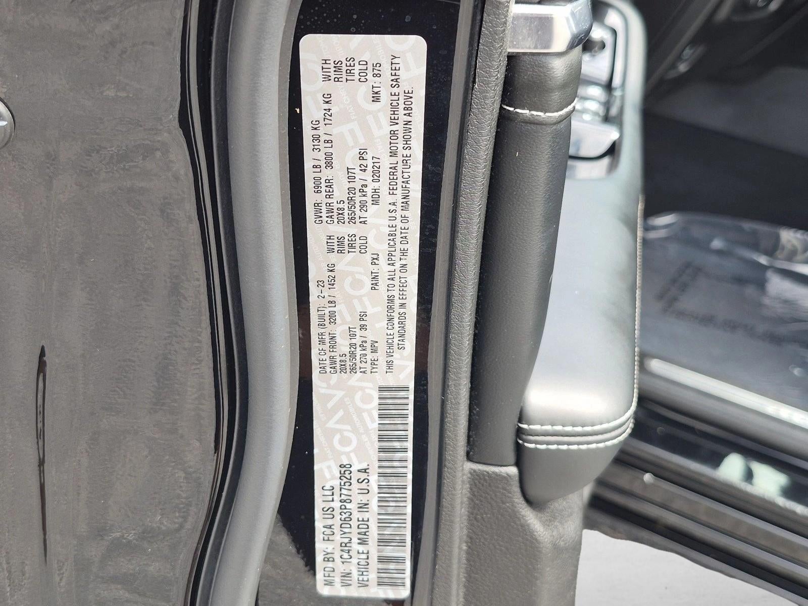 2023 Jeep Grand Cherokee 4xe Overland 4x4