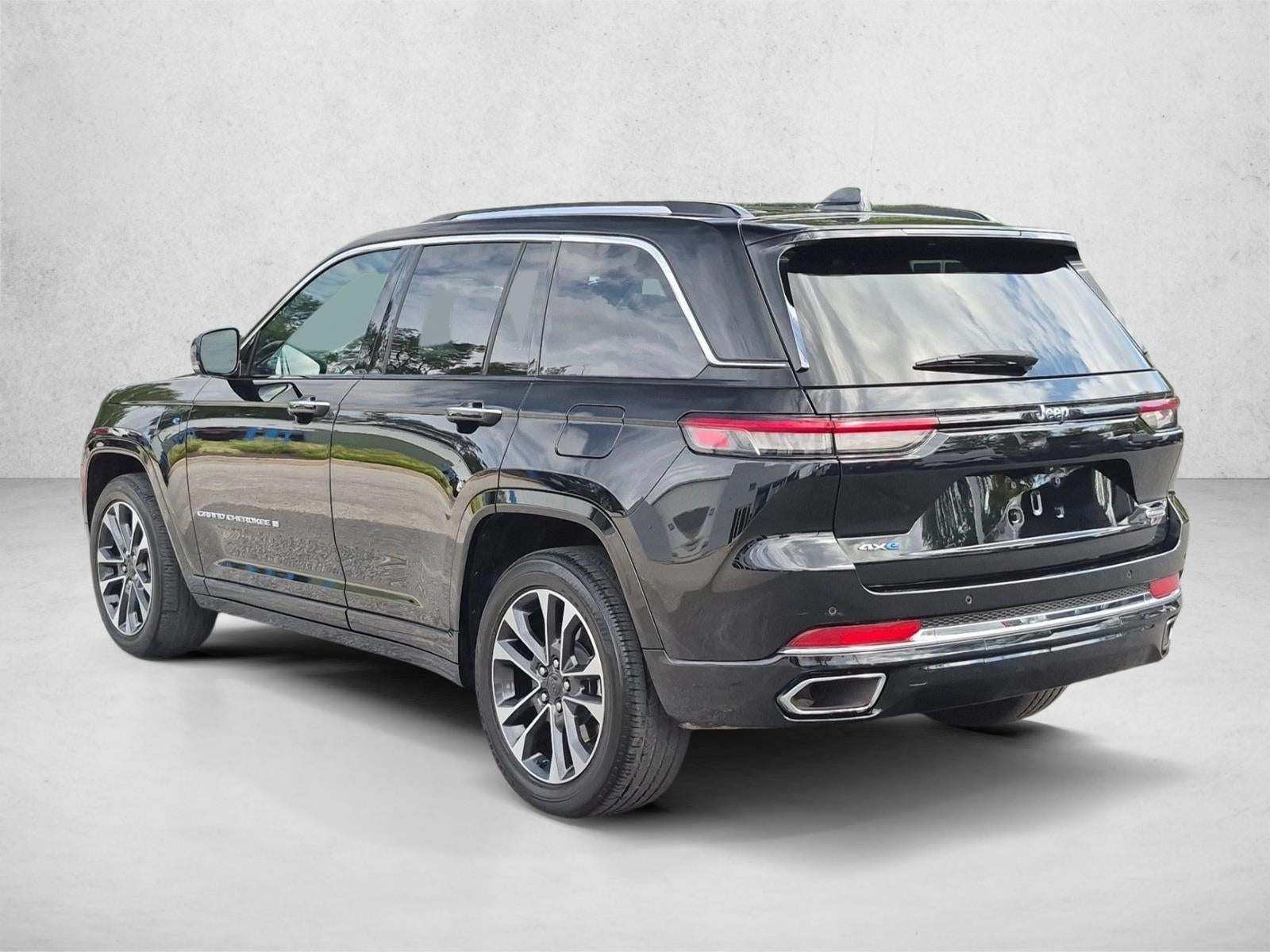 2023 Jeep Grand Cherokee 4xe Overland 4x4