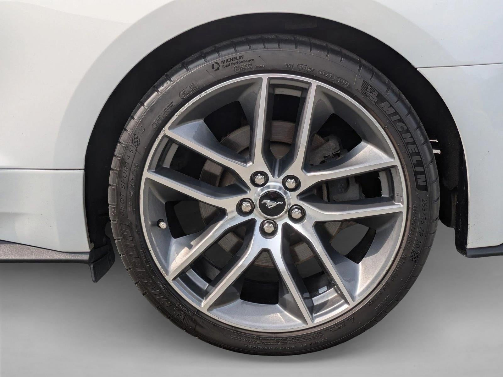 2016 Ford Mustang 2dr Fastback GT Premium