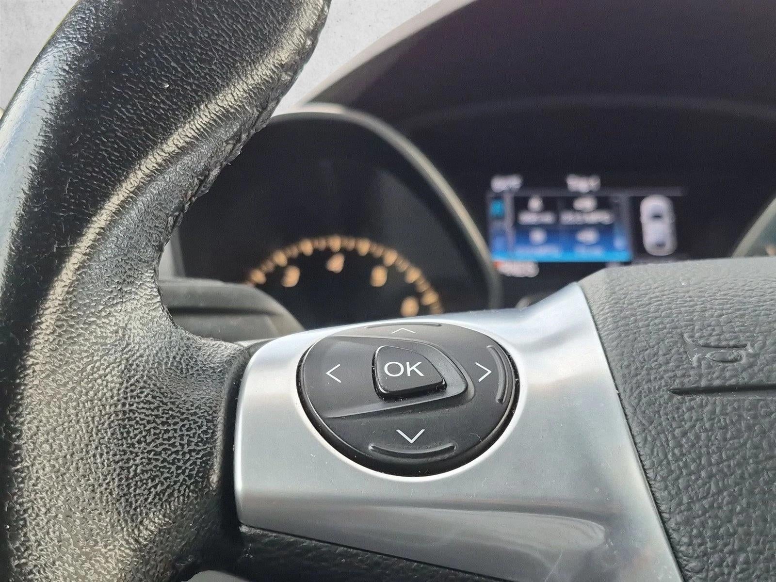2013 Ford Escape FWD 4dr SEL