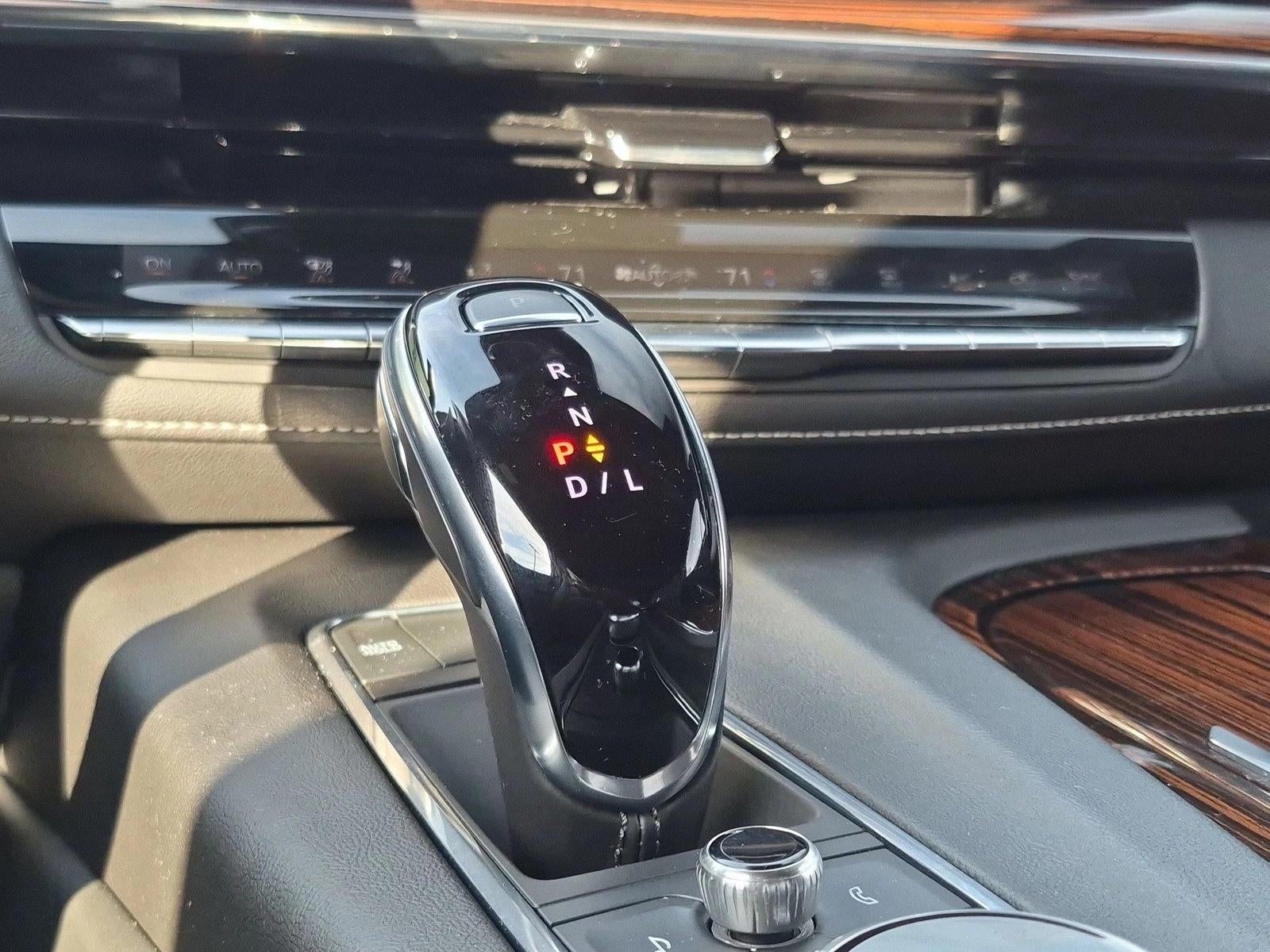 2021 Cadillac Escalade 4WD Premium Luxury