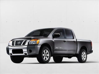 2008 Nissan Titan 4WD Crew Cab Short Bed XE