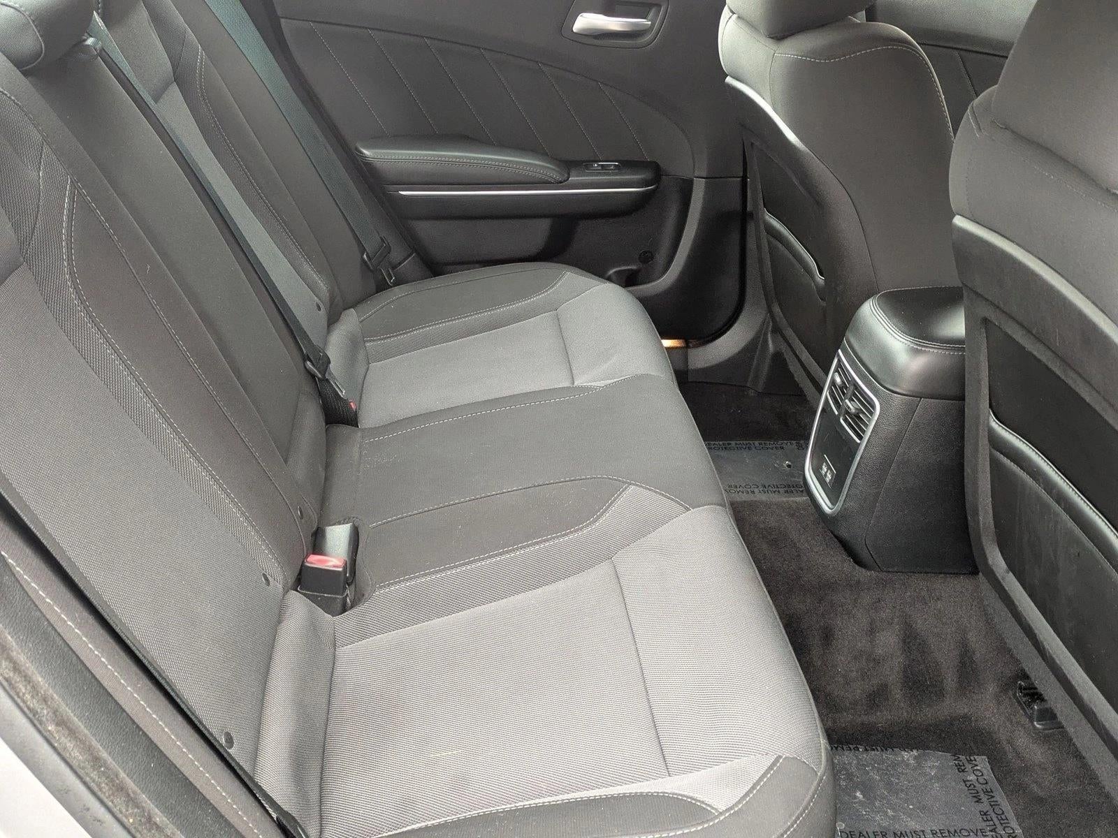 2017 Dodge Charger SXT RWD