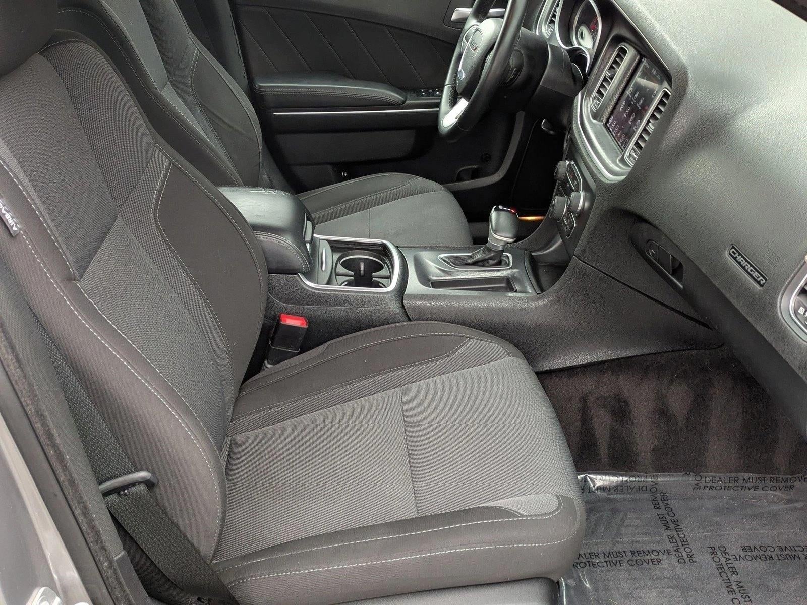 2017 Dodge Charger SXT RWD