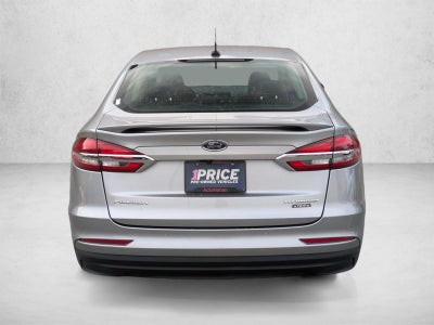 2020 Ford Fusion Plug-In Hybrid Titanium FWD