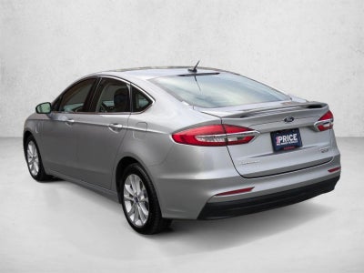 2020 Ford Fusion Plug-In Hybrid Titanium FWD
