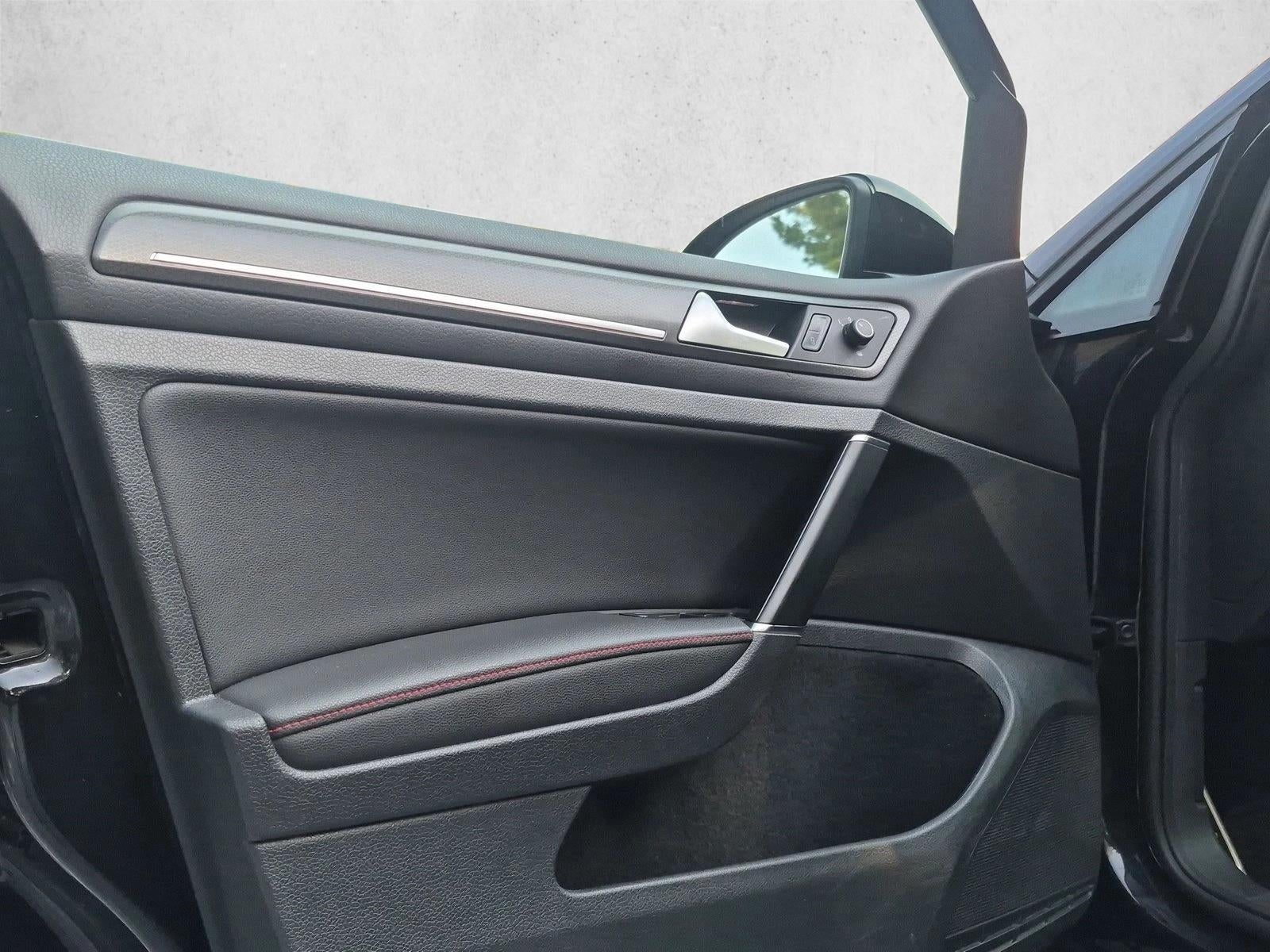 2019 Volkswagen Golf GTI 2.0T Autobahn DSG