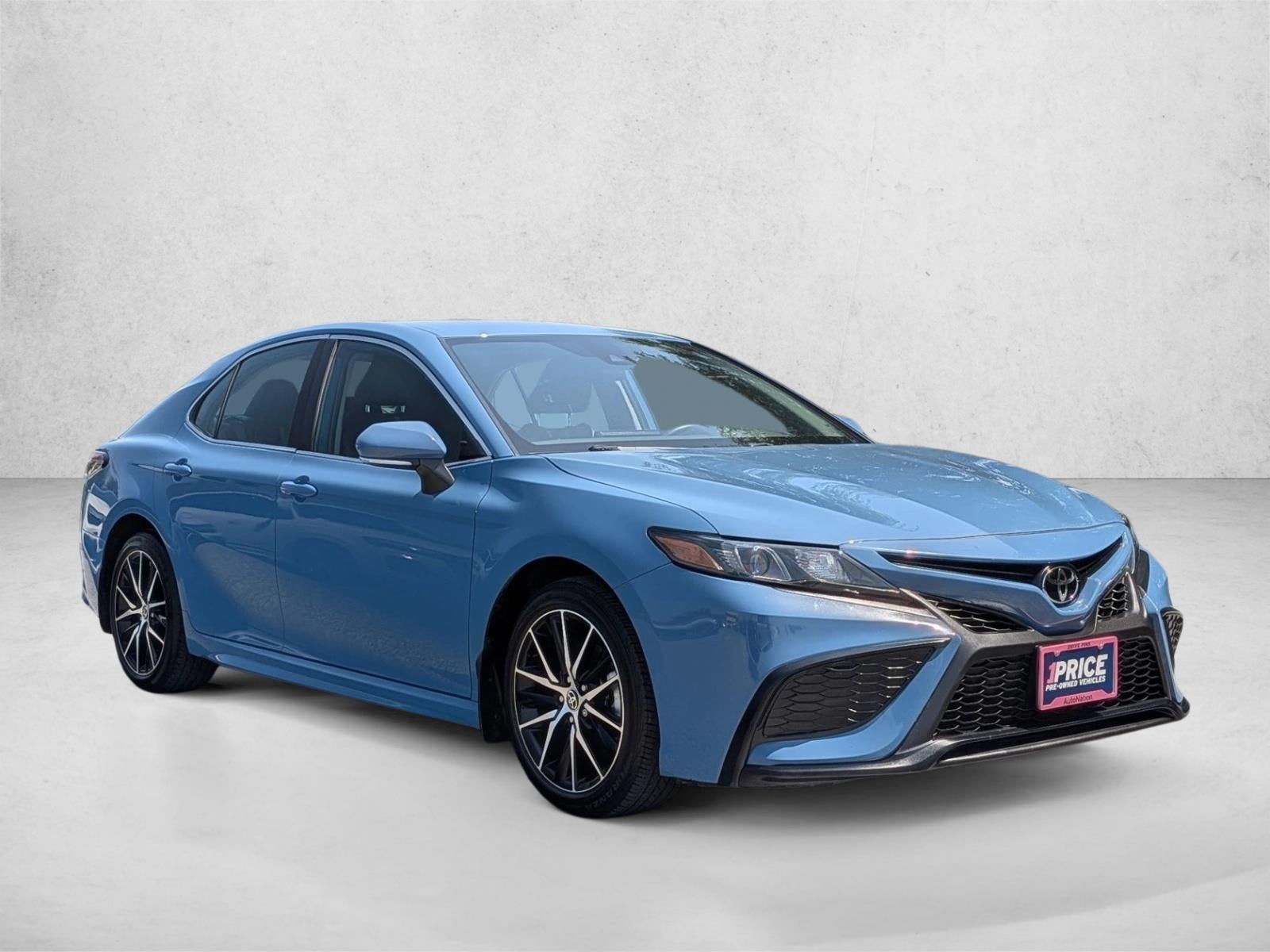 2024 Toyota Camry SE Auto (Natl)