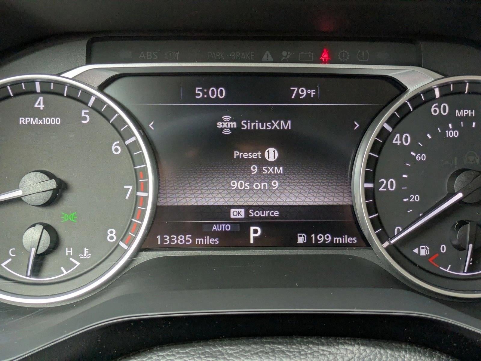 2025 Nissan Pathfinder SL 4WD