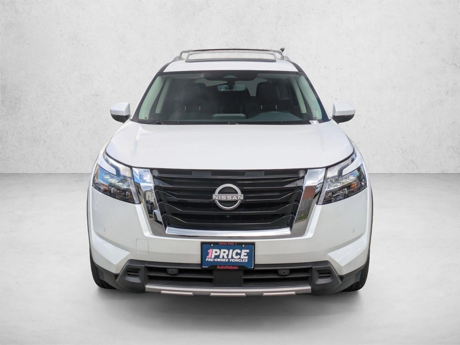 2025 Nissan Pathfinder SL 4WD