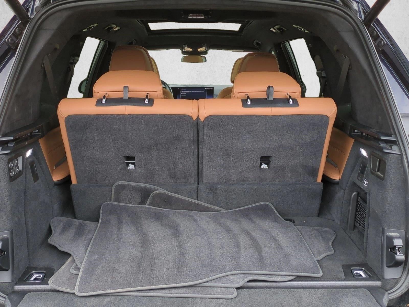 2023 BMW X7 xDrive40i Sports Activity Vehicle