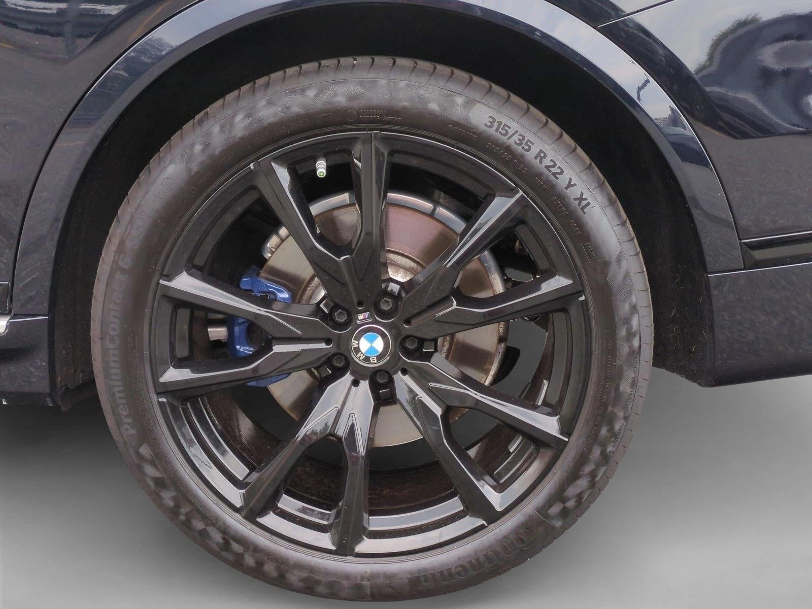 2023 BMW X7 xDrive40i Sports Activity Vehicle